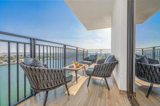 Family Holiday Homes in Yas Island Abu Dhabi, Near Ferrari World & SeaWorld - 5