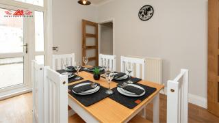 Modern 3-Bedroom Home - Sleeps 6 - 15 Mins to Town - Darlington - 8