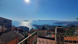 Tipica terratetto ligure affacciata sul Golfo dei Poeti - Fiascherino - 0