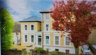 Sunny Riverside Victorian Flat - Surbiton - 3