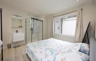 Amazing Apartment In Oostende With Wifi - 4