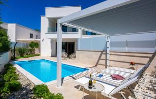 Amazing Home In Linardici - Linardići - 0