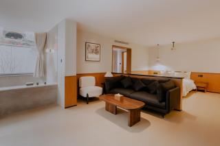 Tuji Lane and Fanghe Homestay (West Street Kaiyuan Temple Branch) - Quanzhou - 0