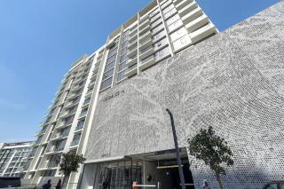 Stylish 1BHK Close to Burj - 1