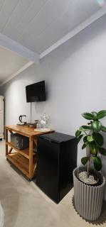 McCrae's Garden Suite - Malmesbury - 2