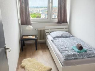 Stylish Apartment in Köln-Deutz - Cologne - 6