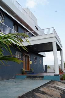 EMPYREAN STAY II 7BHK II FLAGSHIP VILLA II AC II PVT POOL ll - Lonavala - 0