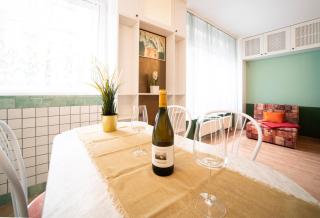 Free Parking - Little Urban Hideaway - Wifi, AC - 4