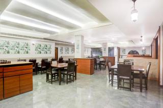 Palette Anand Formerly Hotel La Casa Inn - Anand - 3