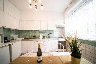 Free Parking - Little Urban Hideaway - Wifi, AC - 0