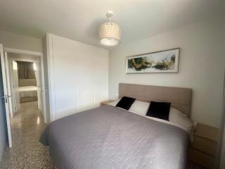 Seaside Two Bedroom Apartment - Los Cristianos - 3