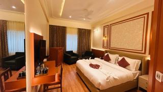 Hotel Kamal Palace - Jalandhar - 9