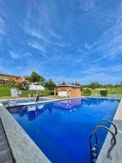 Hillview Apt w/ Pool Access - Free Wifi - Città di Tagbilaran - 7