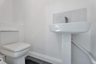 Comfortable 3BR Work or Family Stay Nottingham - Nottingham - 2
