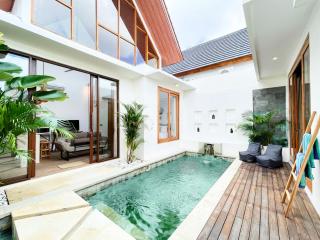 Villa De Tutti - 2BR Pool Villa Near Seminyak - Seminyak - 7