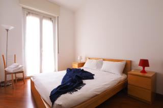 SVA18 - Fully equipped large flat - S Ambrogio - Milano - 3