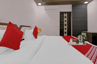 OYO 90274 Hotel Knight Inn - Nuova Delhi - 4