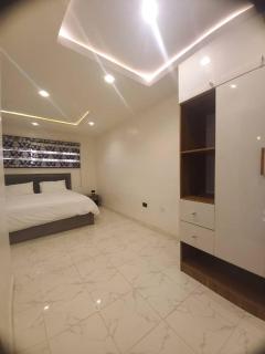 Lamorange Luxurious Apartment - Mushin - 7