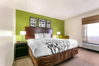 Sleep Inn & Suites near Sports World Blvd - Gatlinburg - 6