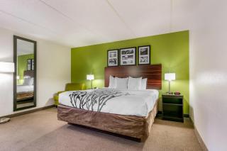 Sleep Inn & Suites near Sports World Blvd - Gatlinburg - 2