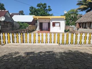 Maison ou villa a louer - Ambodifotatra - 0