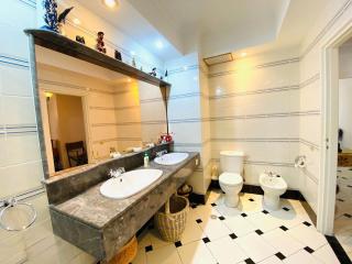 Spacious City Centre Apartment in Tangier - Tangier - 9