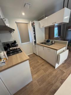Mobil Home avec piscine - 5