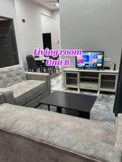 ARZ HomeStay Unit B - 7