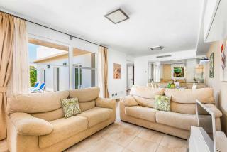 Villa Betty - Cala en Blanes - 3