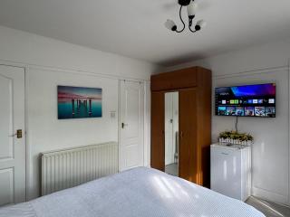 Studio-like room with own entrance - Parkstone - 6