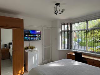 Studio-like room with own entrance - Parkstone - 5