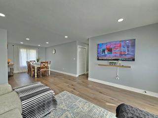 Modern Oasis: Gurnee Getaway - Gurnee - 9