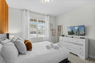 Chic Gateway - 5 Bedroom with Pool and Spa - Orlando - 4