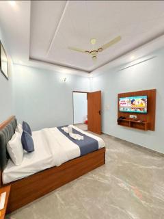Hotel Yash Palace - 1