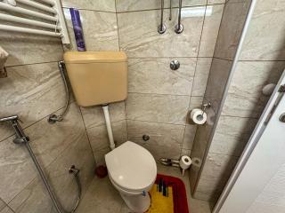 Cozy room with a bathroom - Sarajevo - 2