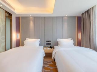 Lavande Hotel Shenzhen International Convention and Exhibition Center Fuhai West Subway Station - Shenzhen - 1