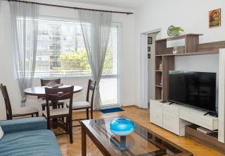 Sunny 2-Bedroom Flat near Sea Garden I Chayka, Varna by Flat Mаnаger - 3