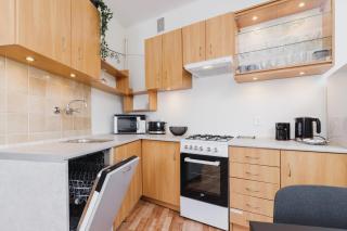 Spacious Studio in a Great Location by Noclegi Renters - Krakau - 3