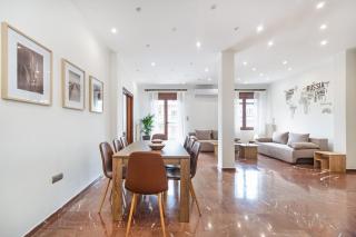 Luxury, entire, 2-10 person apartment in ilioupoli - Athen - 5