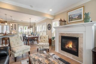 Family-Friendly 3BR Home in Grand Haven - Grand Haven - 3