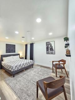Modern Oasis: Gurnee Getaway - Gurnee - 6