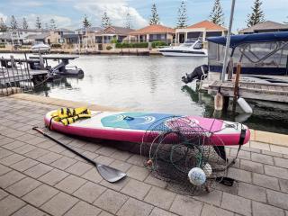 Kid-family Friendly Canal Retreat Jetty - Mandurah - 9