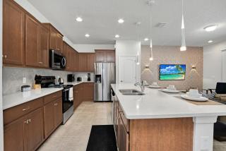 Last Minute Disney Getaway! Private Pool, Hot Tub & Games Room. Book Now! #28034 - Kissimmee - 5