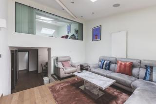 TLH 2 by Artsy - London - 1