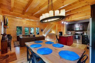 Peaceful River Hideaway - Shuffleboard Table Beautiful Outdoor Spaces More - Ellijay - 3