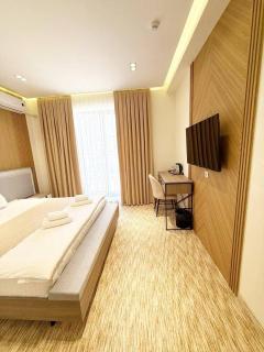 North Star Hotel - 1