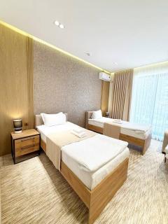 North Star Hotel - 1