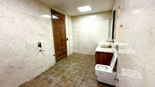 Shreehans Farms in Noida top covered Pool - Greater Noida - 5