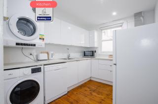 Sea Breeze Retreat, Ground Floor Convenience By One Luxe Stay Serviced Apartment & Vacation Rental Manly BEACH, Northern Beaches, Sydney - Sydney - 3
