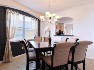 Last Minute Disney Getaway! Private Pool, Hot Tub & Games Room. Book Now! #17750 - Orlando - 3